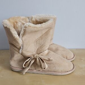 Indoor - Outdoor Slippers For Women